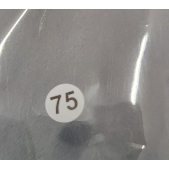 Makeup Revolution London Flawless Foils Eye Shadow Overcome + Primer 0.07oz New - Picture 8 of 8